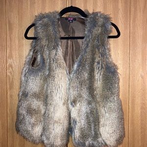 Faux fur vest